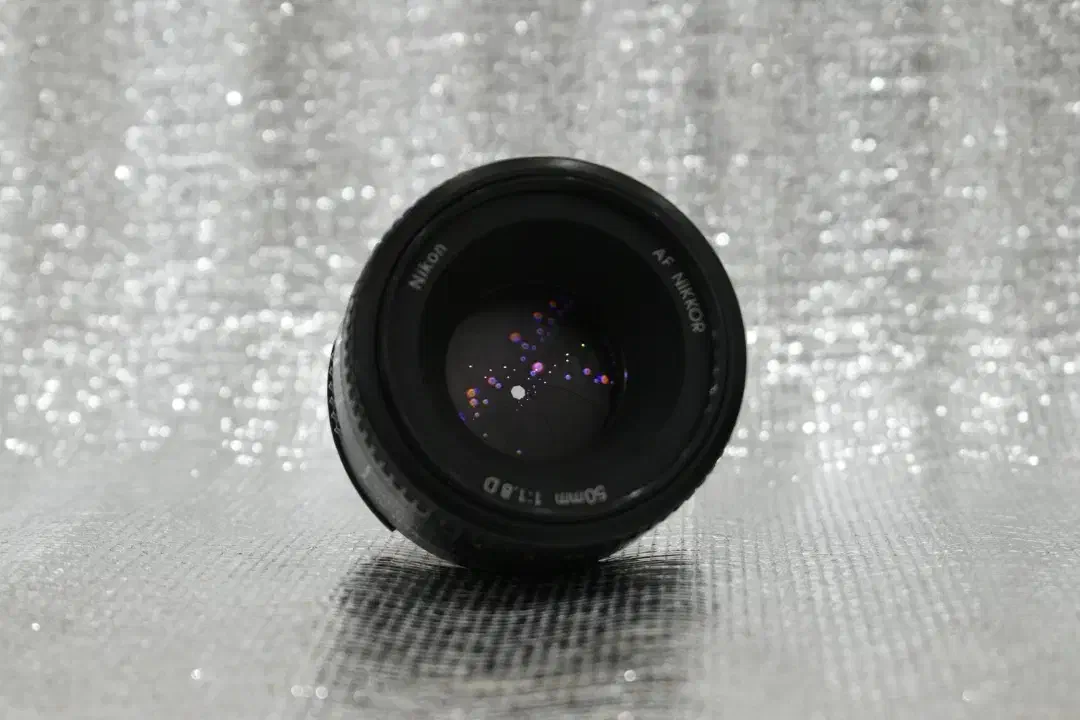 نیکون Nikon 50 f 1.8 D|دوربین عکاسی و فیلم‌برداری|قم, باغ کرباسی|دیوار