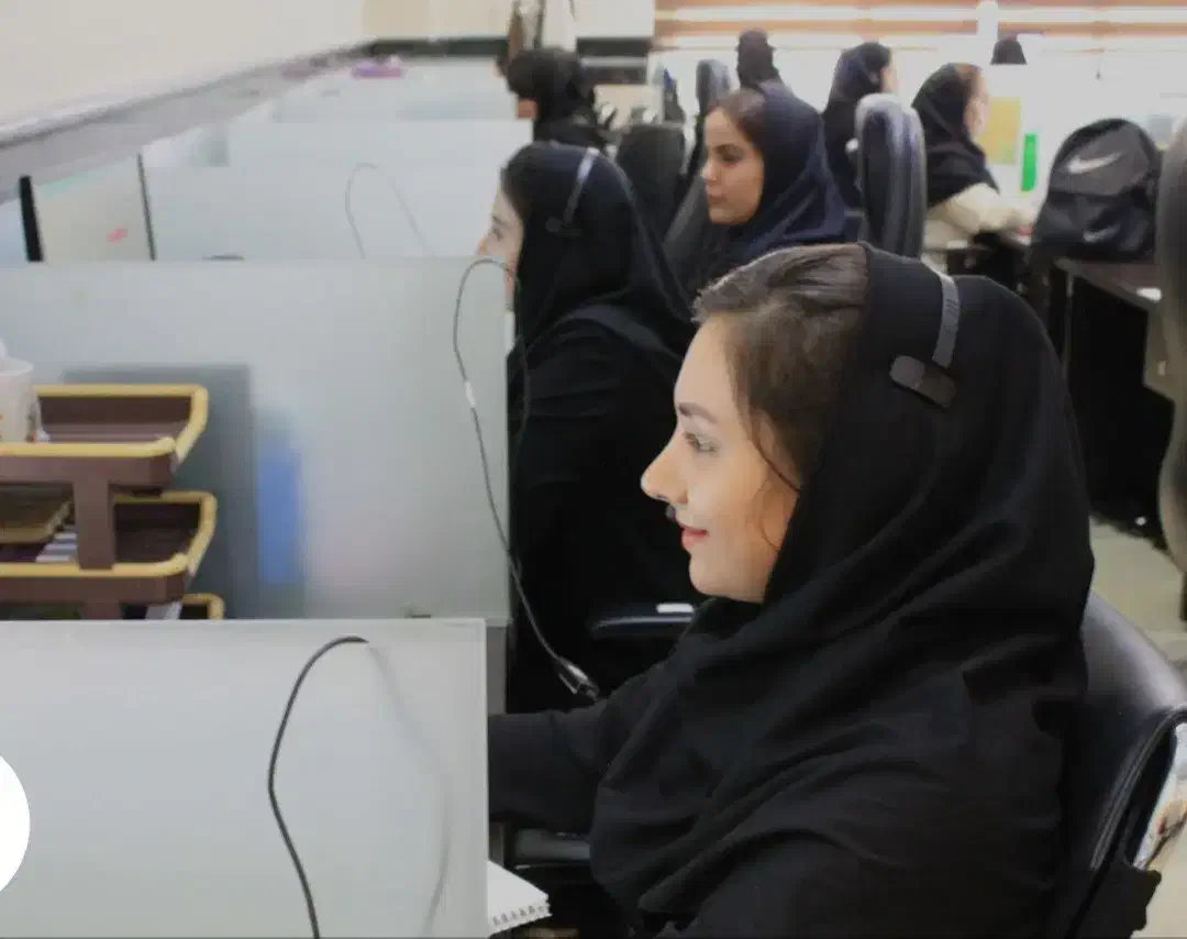 استخدام مشاور فروش تلفنی|استخدام بازاریابی و فروش|قم, حاج زینل|دیوار