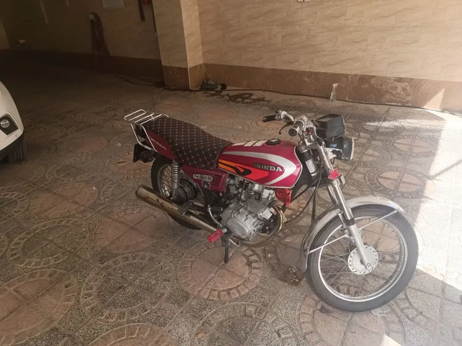 متور پرواز 125 تمیز|موتورسیکلت|شاهینشهر, حافظ جنوبی|دیوار