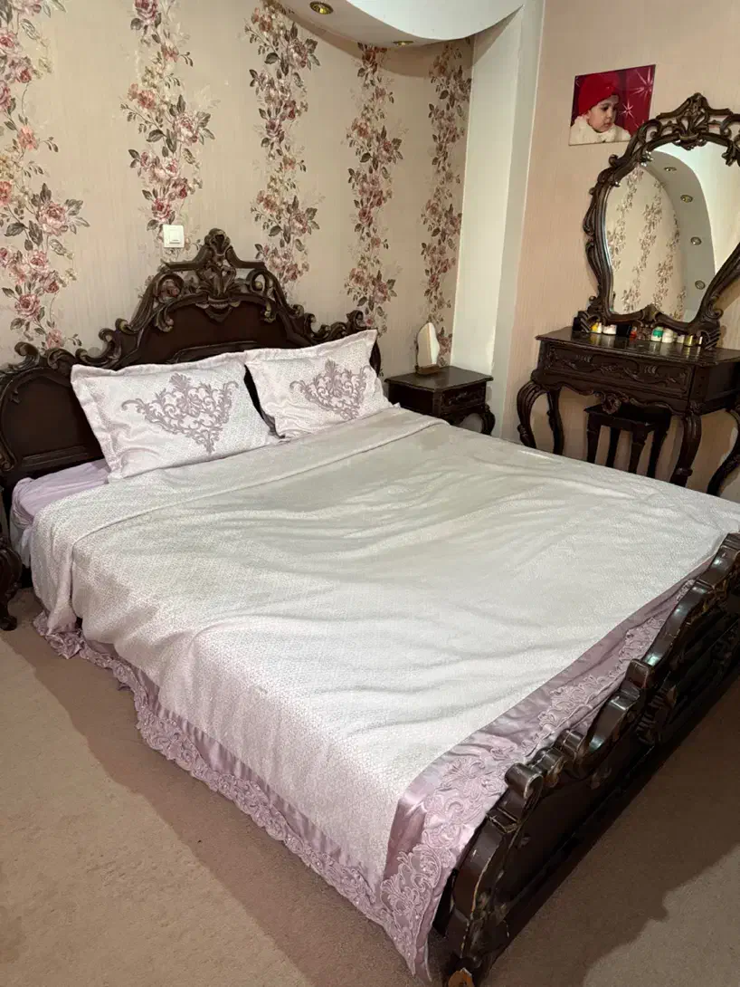 تخت دو نفره تمام چوب|تخت و سرویس خواب|هشتگرد, هشتگرد قدیم|دیوار