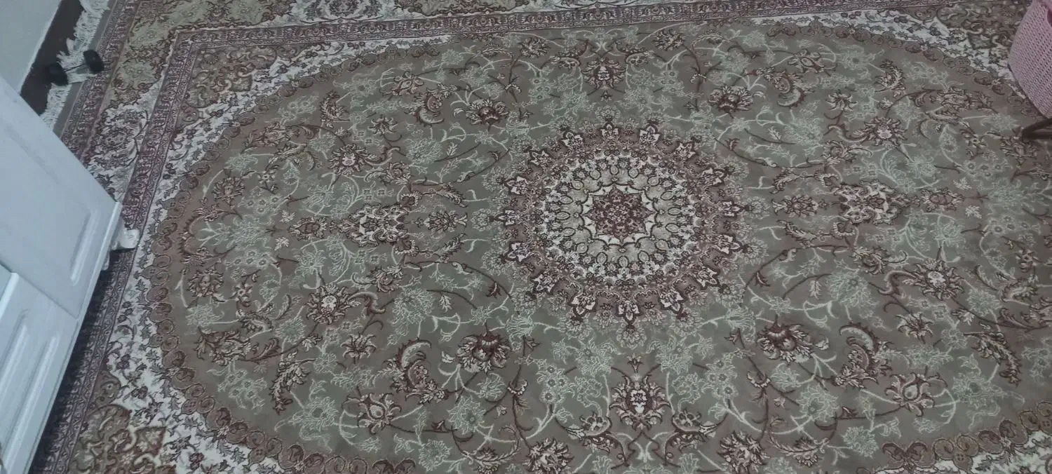 یک عددفرش 12متری درحدویک عدد فرش 6متری درحدنو|فرش|ایوانکی, |دیوار