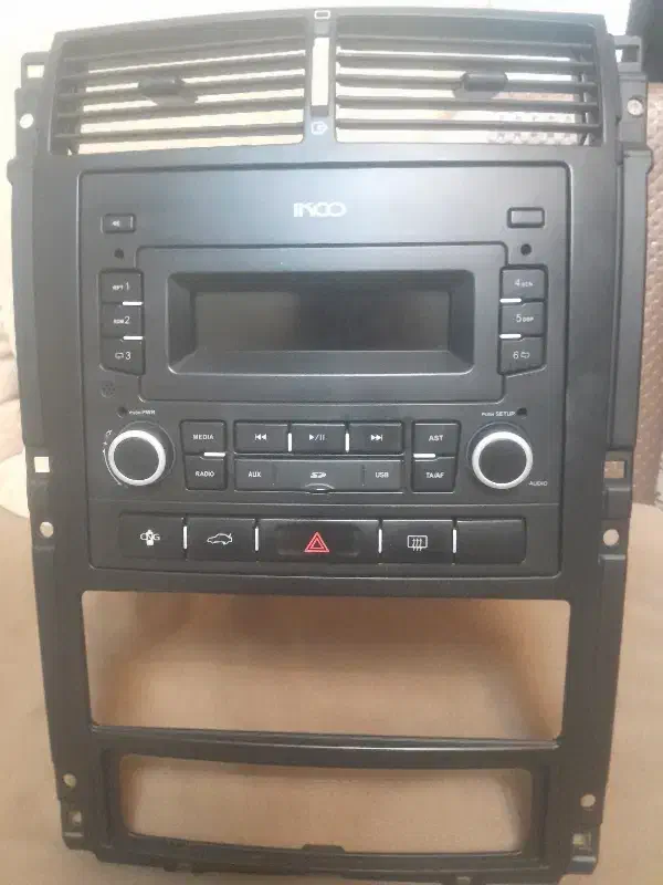 ظبط فابریک پژوslx با قاب دورش|قطعات یدکی و لوازم جانبی|رشت, کوی حسینی|دیوار