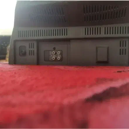 14اینچ شهاب|تلویزیون و پروژکتور|بروجرد, |دیوار