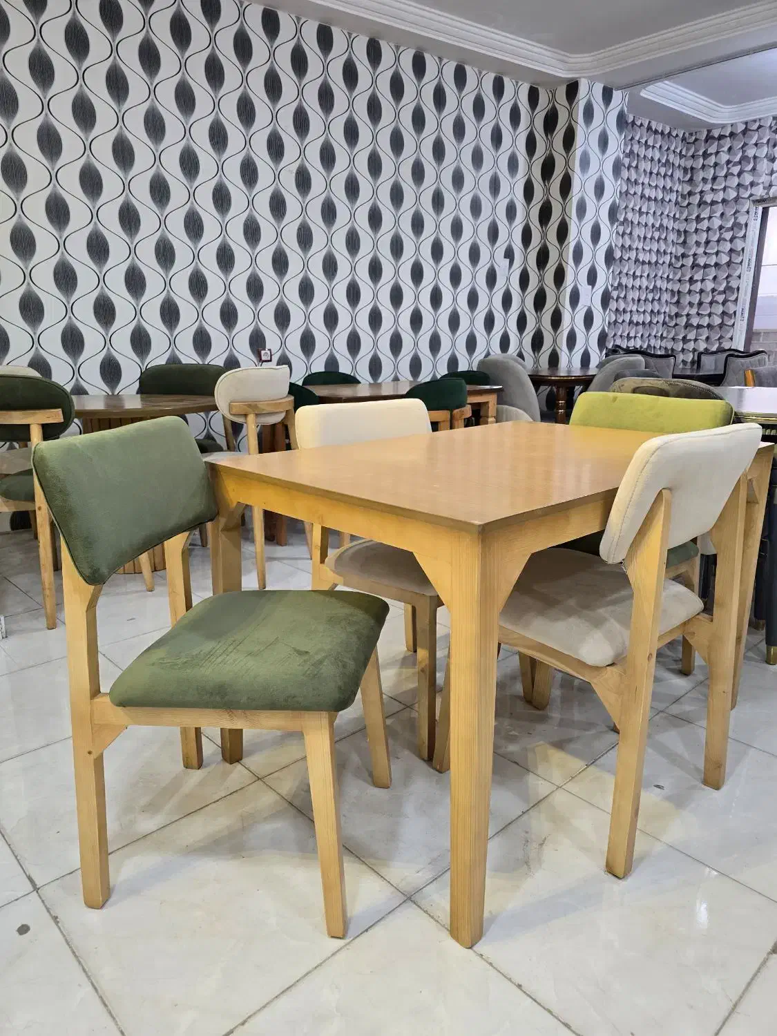 چوب راش میز ناهار خوری زرکالا|میز و صندلی غذاخوری|یاسوج, |دیوار