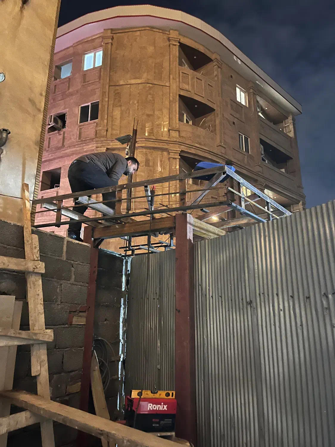 جوشکار|خدمات پیشه و مهارت|رشت, لاکان شهر|دیوار