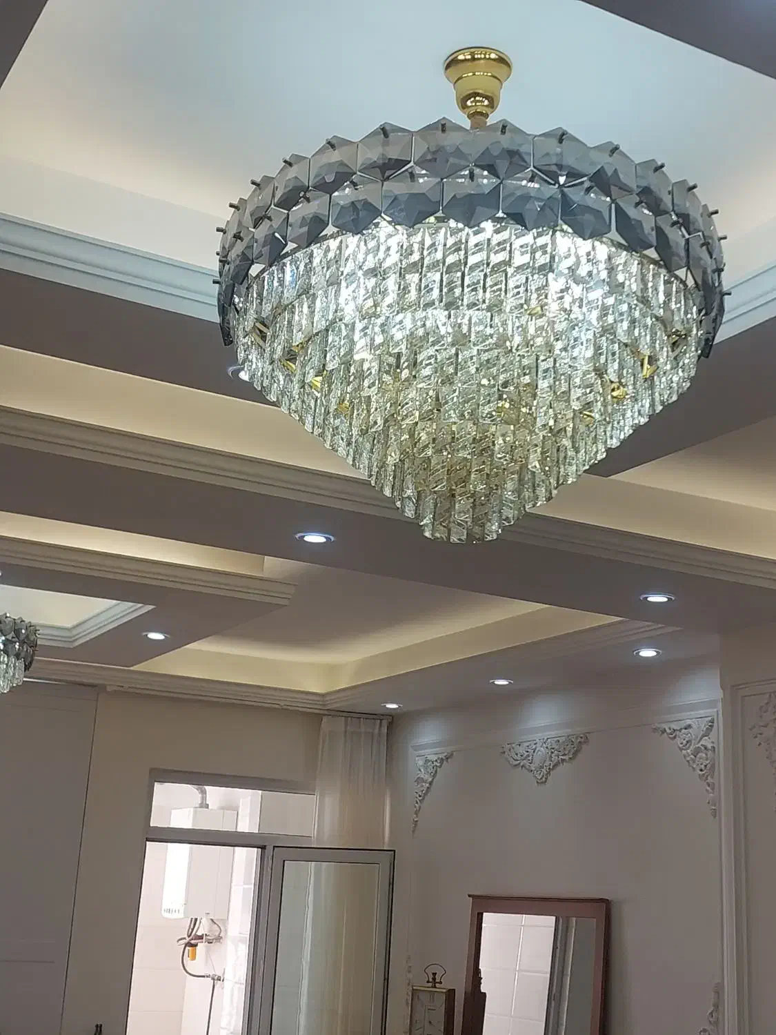 دوعدد لوستر سایز ۸۵ برلیان دوعدد لوستر کهکشانی|لوستر و چراغ آویز|باقرشهر, |دیوار