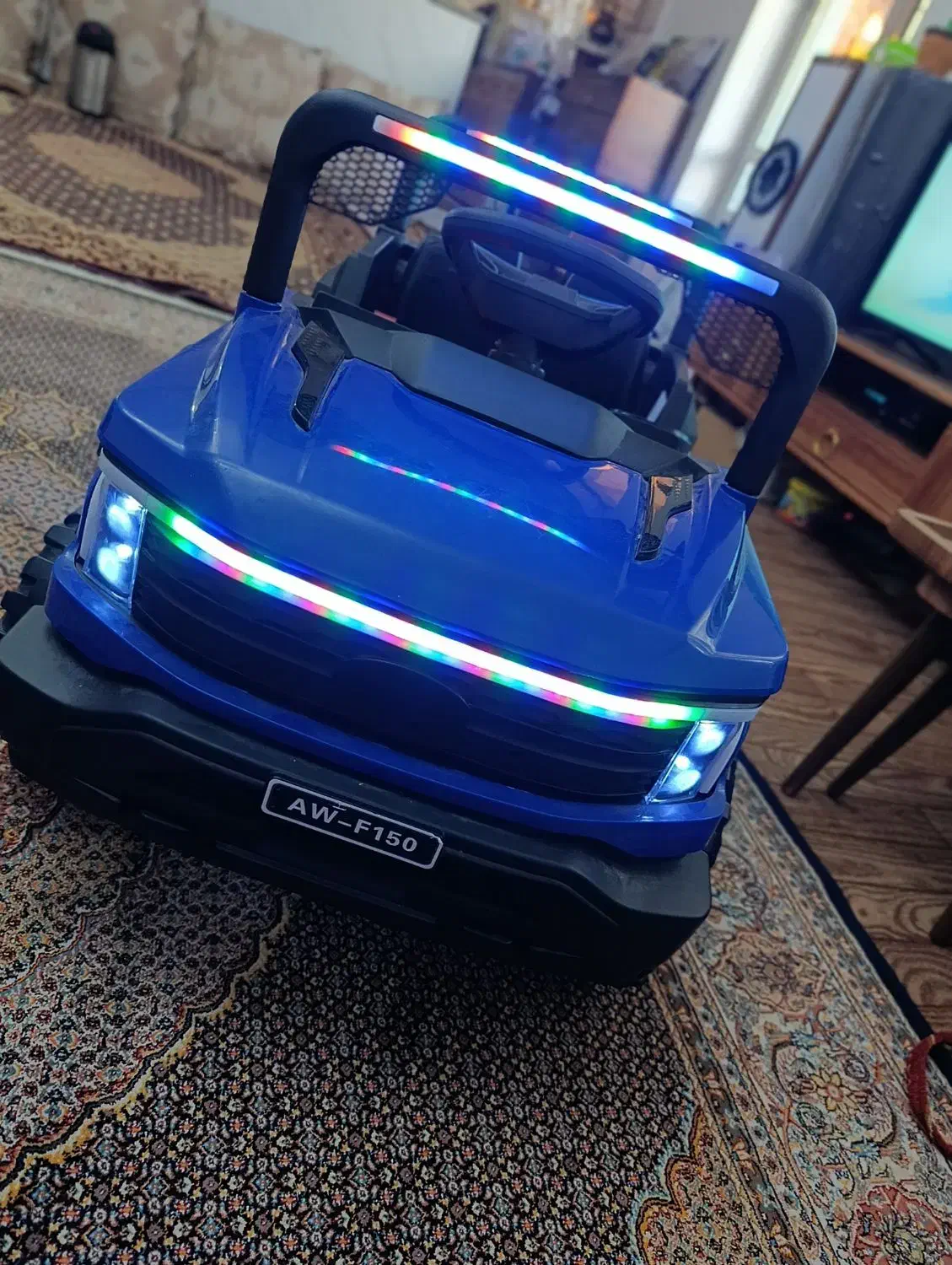 ماشین شارژی|اسباب و اثاث بچه|خوی, |دیوار