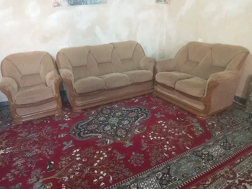 مبل|مبلمان خانگی و میز عسلی|ایوان, |دیوار