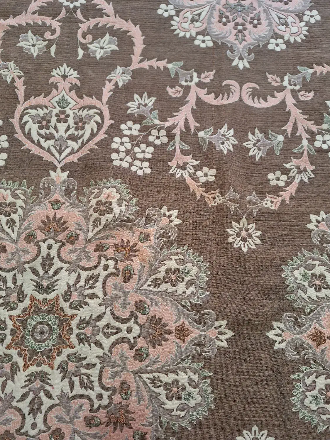 روفرشی۱۲متری دو رو کرم گردویی|روفرشی|شهرکرد, |دیوار