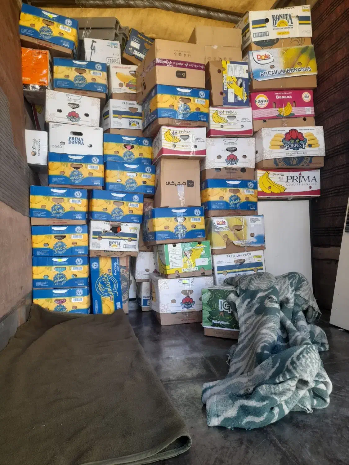 حمل بار برگشتی از تهران به اراک با خاور مسقف|خدمات حمل و نقل|اراک, |دیوار