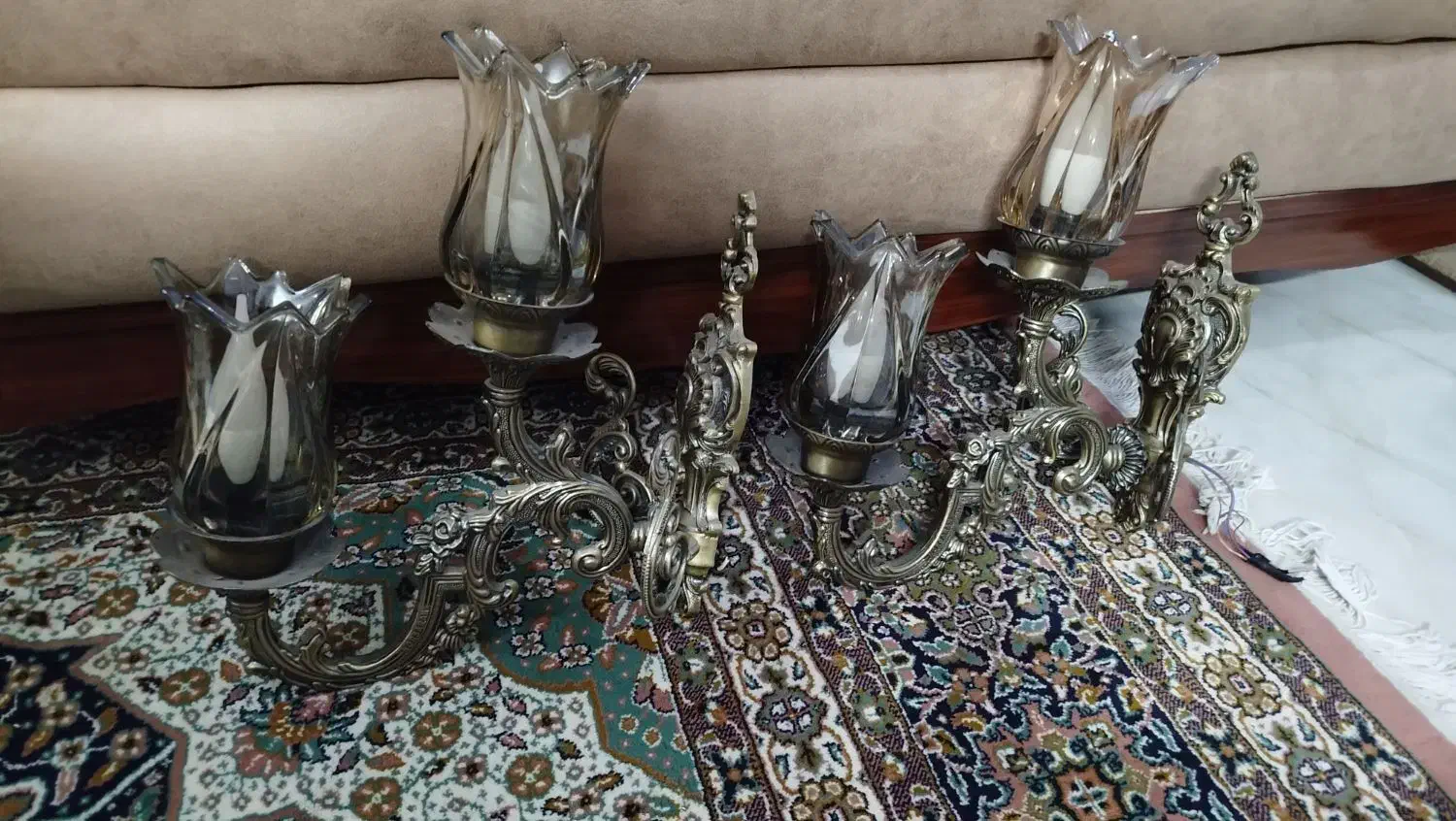 لوستر|لوستر و چراغ آویز|مشهد, کوشش|دیوار