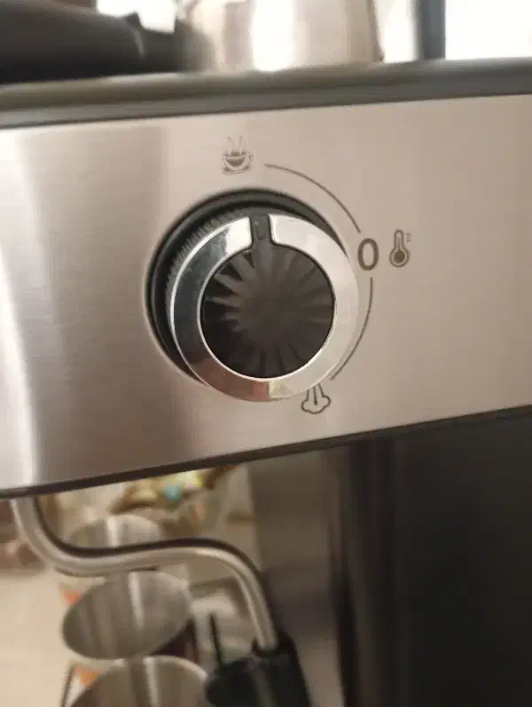 دستگاه اسپرسو ساز قهوه و لته ساز همراه پخش بخار|سماور، چایساز، قهوهساز|الوند, |دیوار