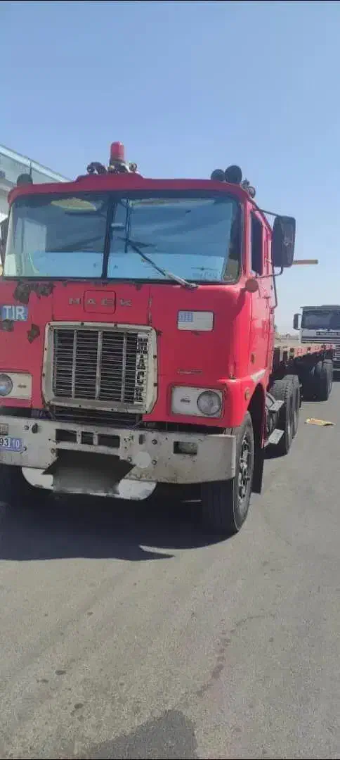 کشنده 40تن|خودرو سنگین|شیراز, فرودگاه شهید دستغیب شیراز|دیوار