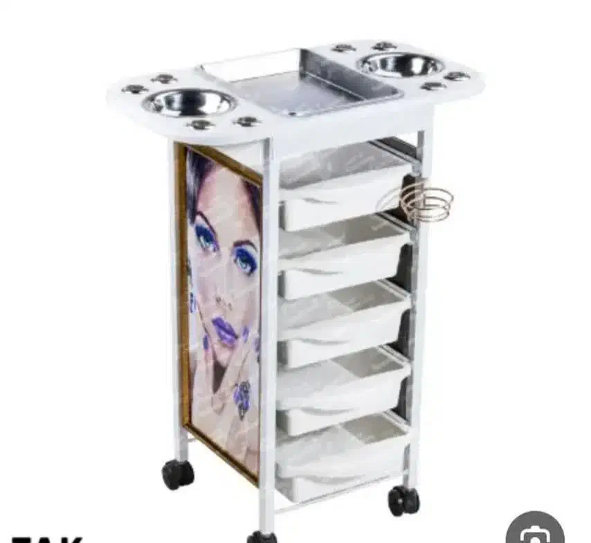 وسایل هام کاملا سالم وتمیز هستن|مبلمان اداری|قم, بنیاد|دیوار