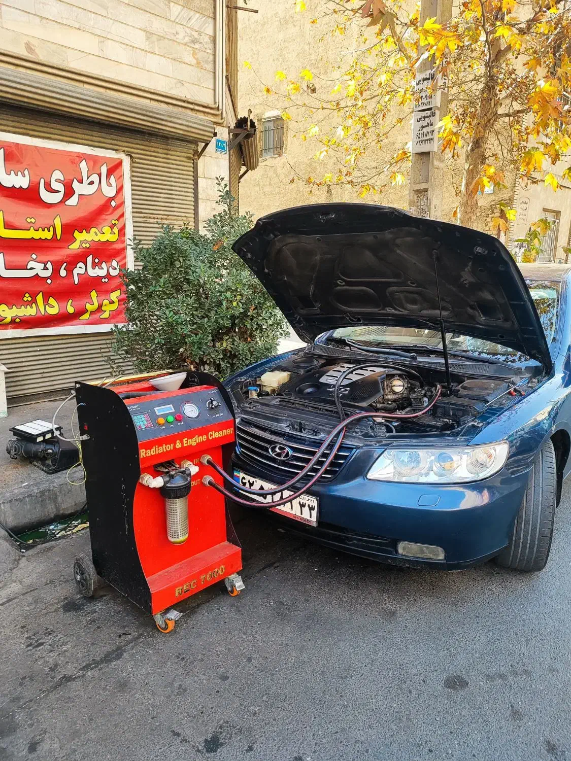 شستشوی رادیاتور و سیلندر موتور با دستگاه|خدمات موتور و ماشین|اندیشه, اندیشه فاز ۱|دیوار