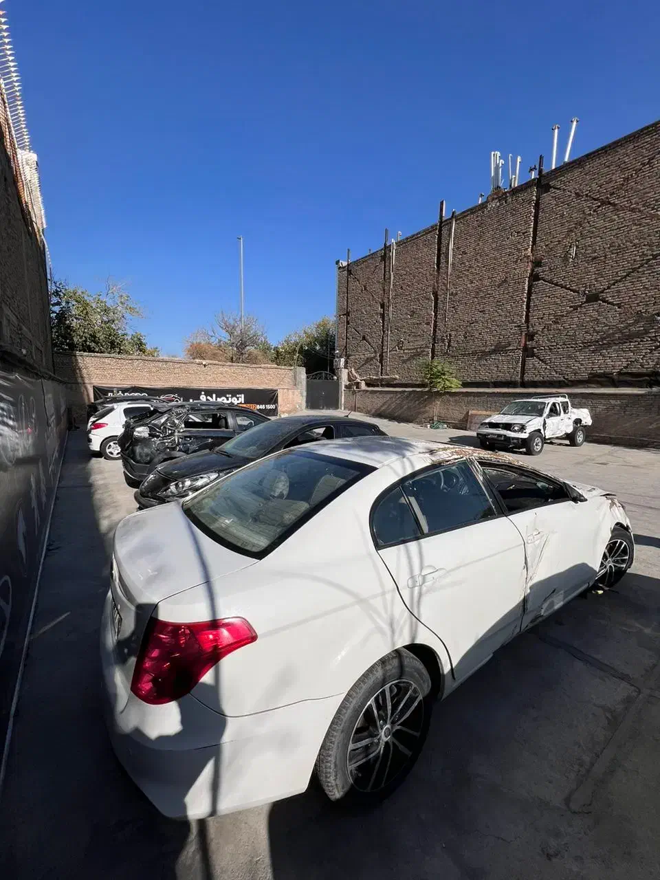 بسترن B50 اتومات / تصادفی|خودرو سواری و وانت|مشهد, هنرستان|دیوار