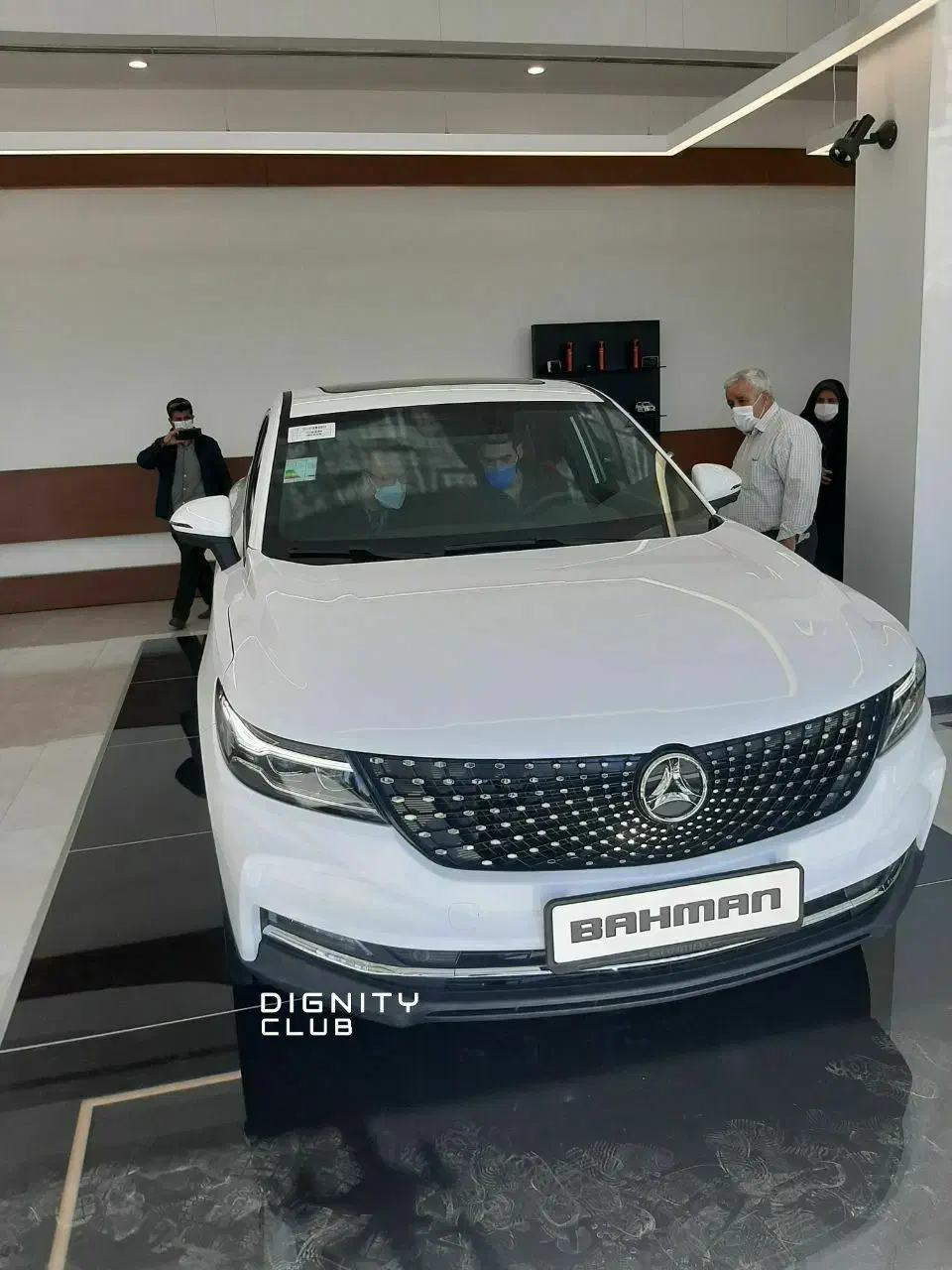 دیگنیتی پرایم سفید داخل مشکی مدل 404|خودرو سواری و وانت|مشهد, امام رضا (ع)|دیوار