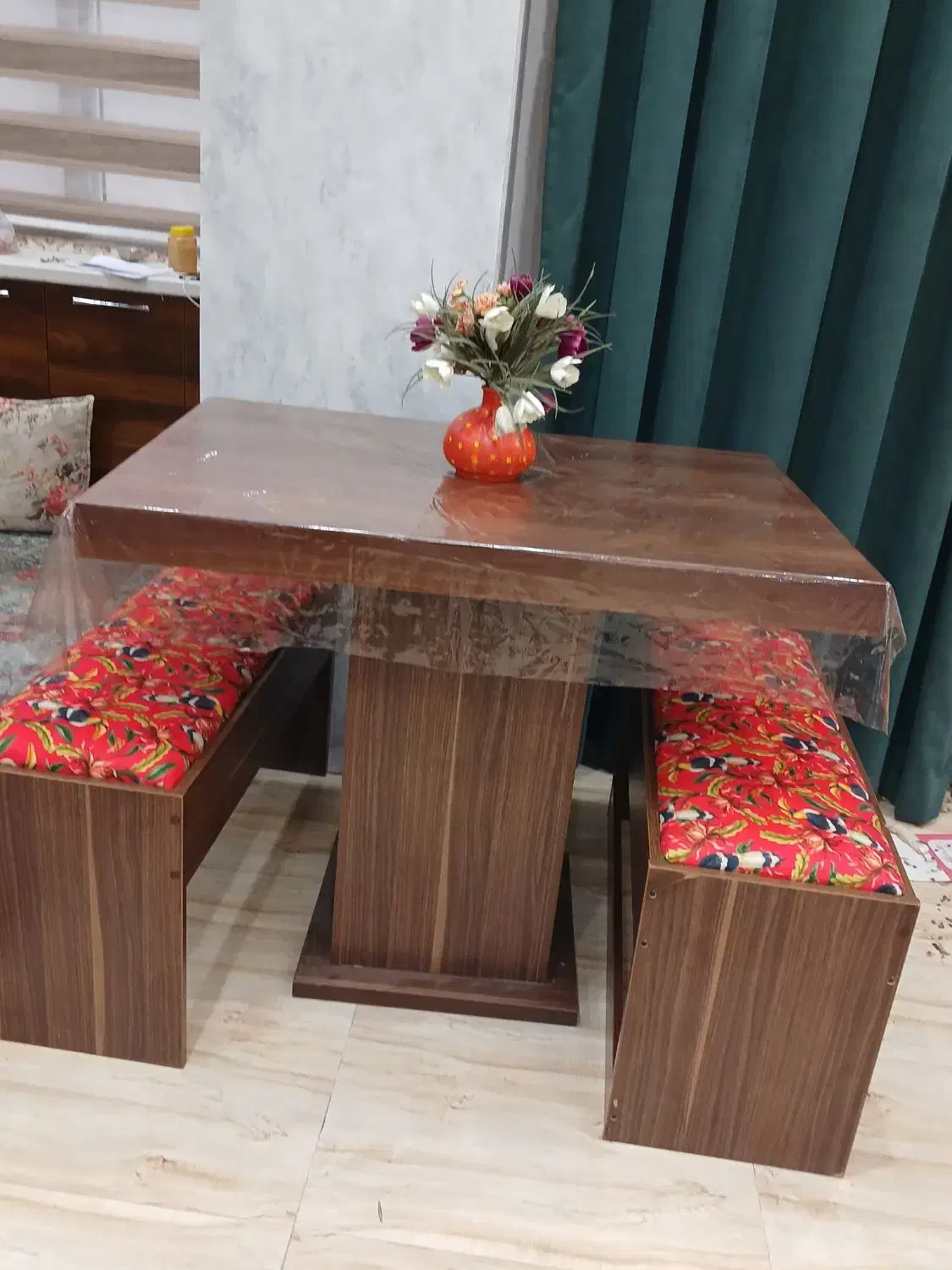 میز نهار خوری ونیمکت|میز و صندلی غذاخوری|قرچک, میرزائی جنوبی|دیوار