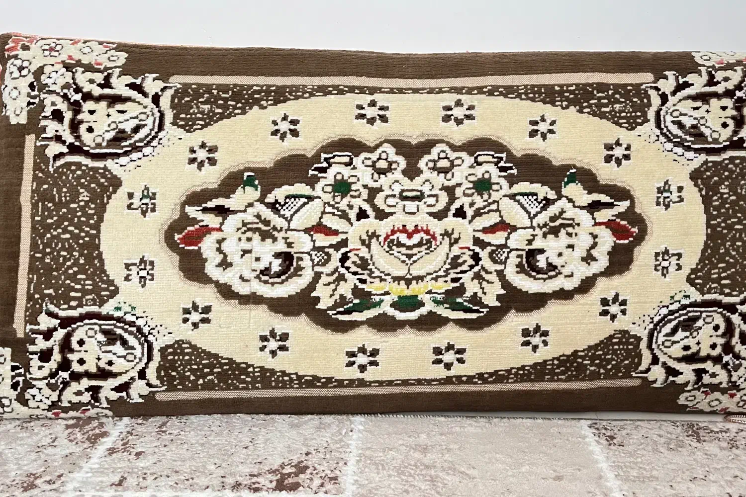 یک جفت پشتی سالم|پشتی|ساری, |دیوار