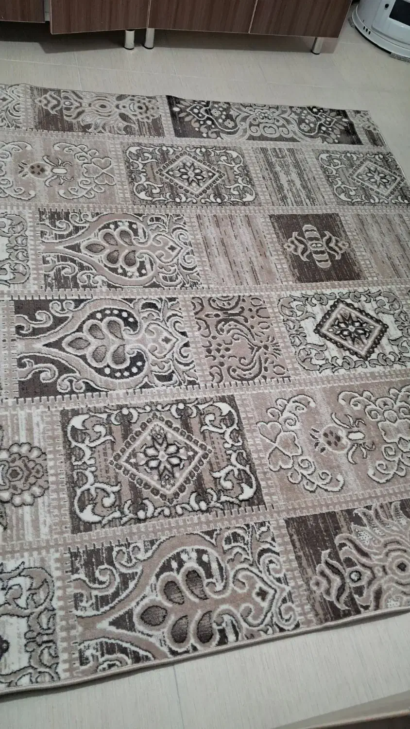 گلیم  سالم کم استفاده شده در حد نو|گلیم، جاجیم، گبه|همدان, |دیوار