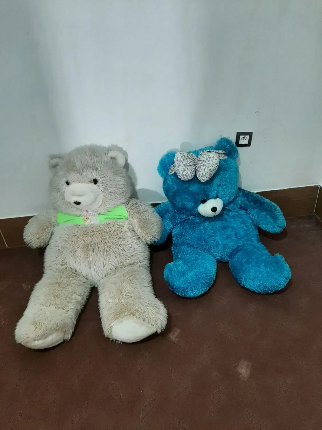 دوتا خرس بزرگ|اسباب‌‌بازی|بروجرد, |دیوار