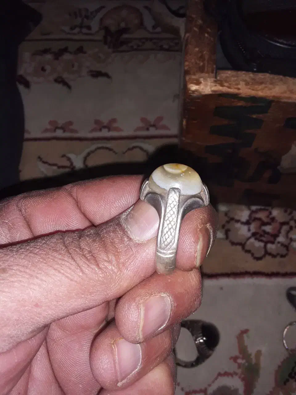 انگشتر نقرهانگشتر|جواهرات|هشتگرد, گلسار|دیوار