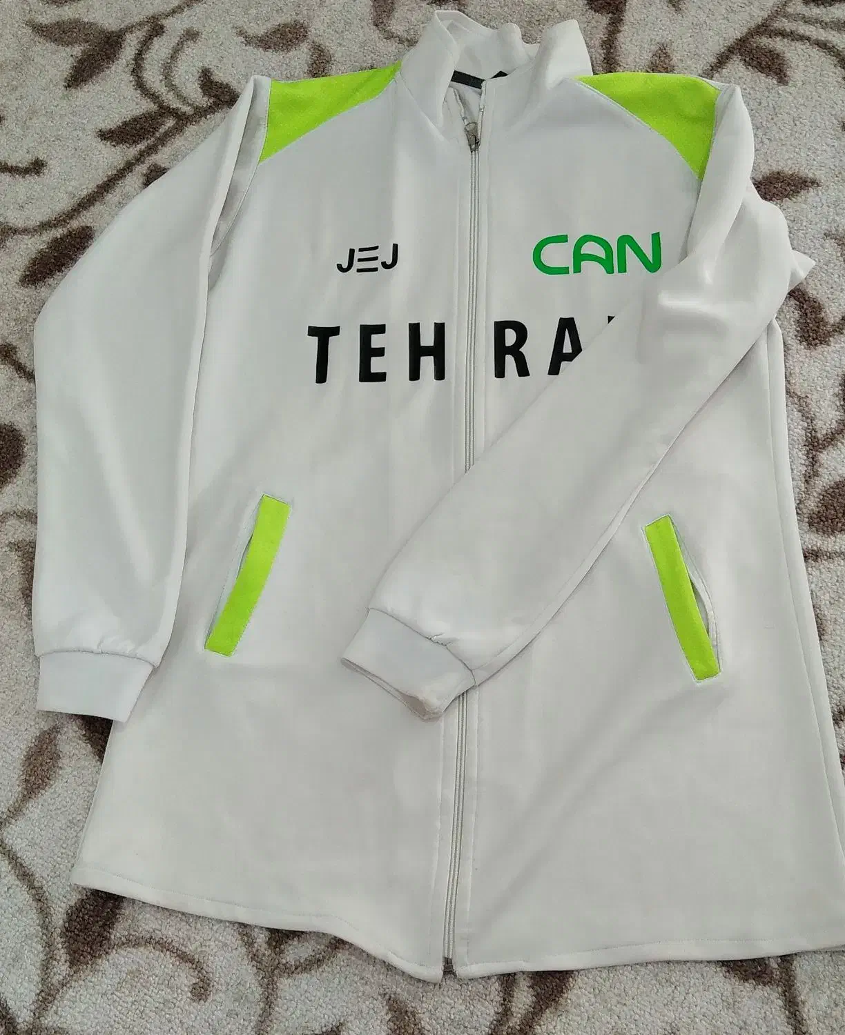 لباس و شال|لباس|مریوان, |دیوار