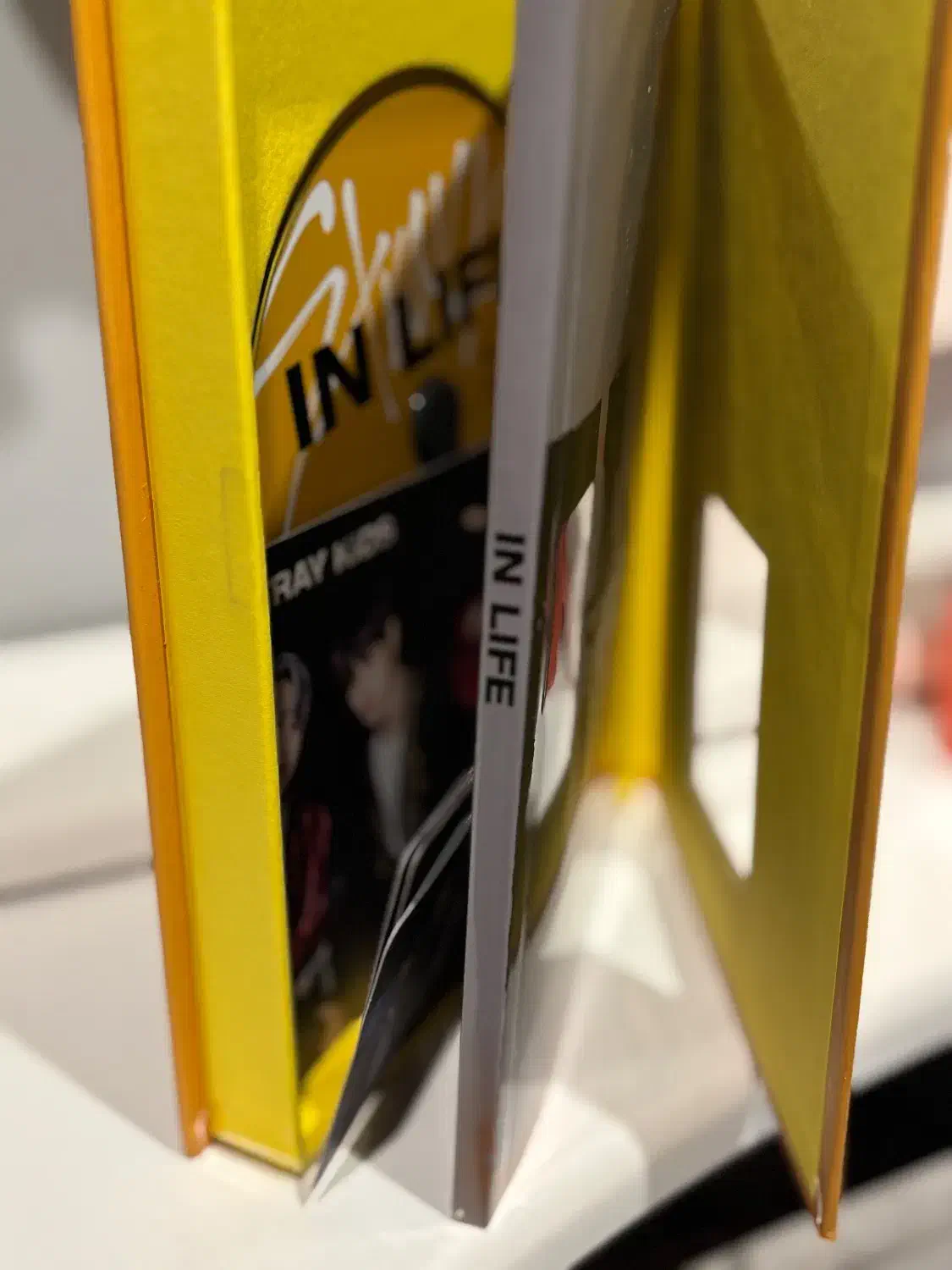 آلبوم استری کیدز. (stray kids)|کلکسیون و سرگرمی|تهران, سازمان آب|دیوار