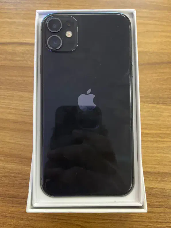 ۱۱ نرمال ۱۲۸ گیگ|موبایل|تهران, چیذر|دیوار