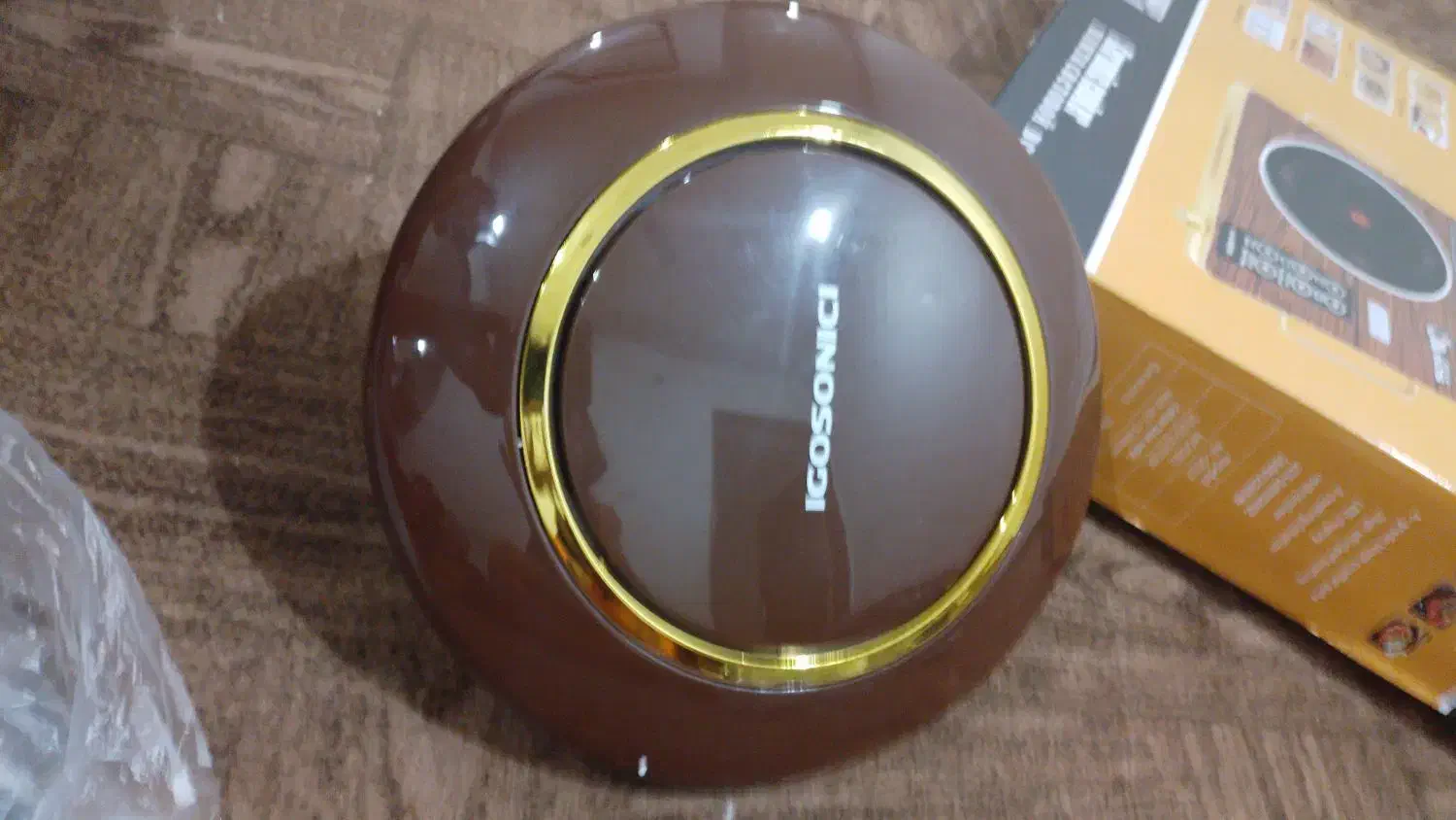 پنکه مارک یوشا و گاسونیک|پنکه و تصفیه‌کنندهٔ هوا|اهواز, کوی مندلی(سه راه خرمشهر)|دیوار