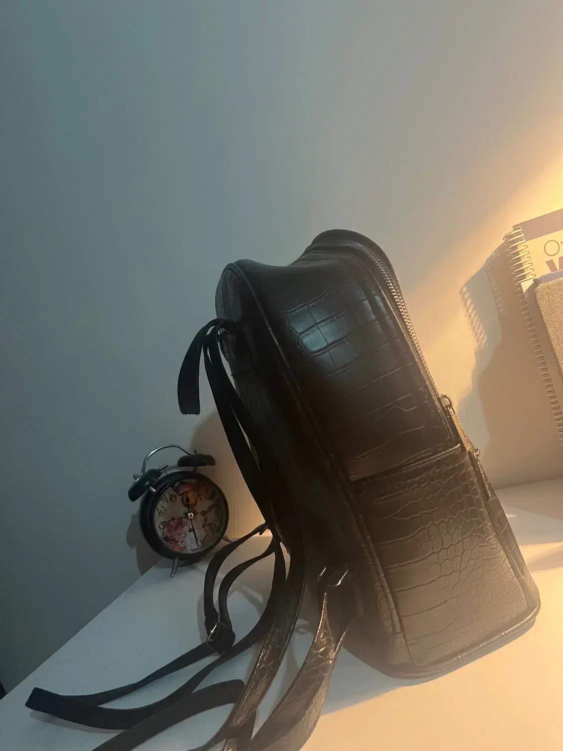 کوله چرم مصنوعی زنانه|کیف، کفش، کمربند|ساری, |دیوار