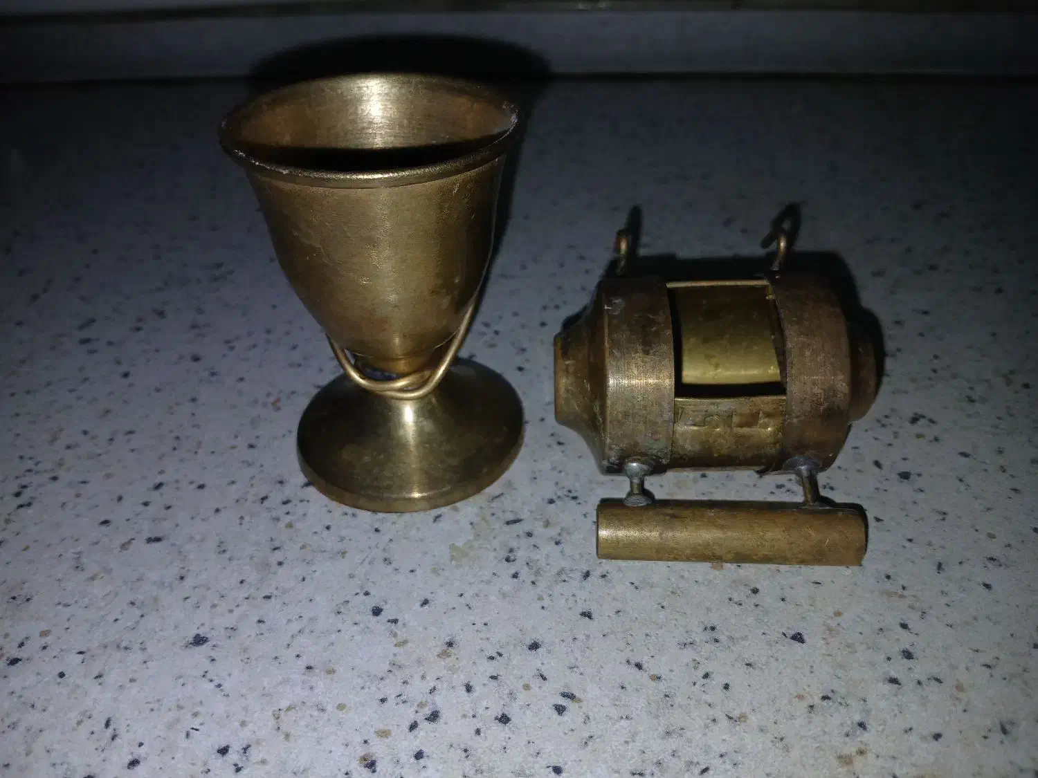 پرنده جام‌. جادونی‌ ماسه خوری‌ برنجی طاها عطیقه|کلکسیون اشیاء عتیقه|تهران, آذری|دیوار