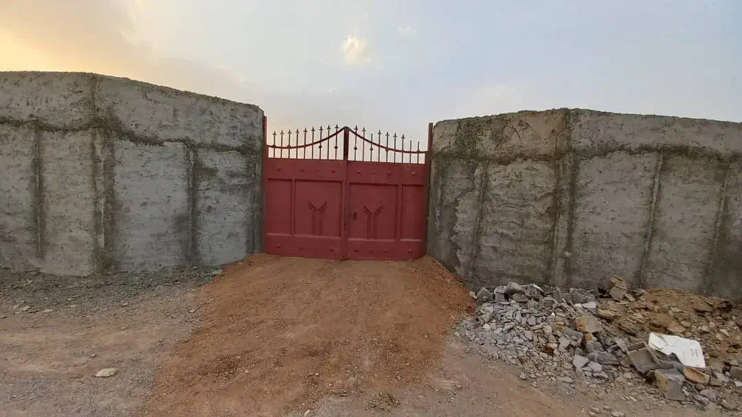 زمین جهت گلخانه|فروش زمین و ملک کلنگی|اصفهان, زیار|دیوار