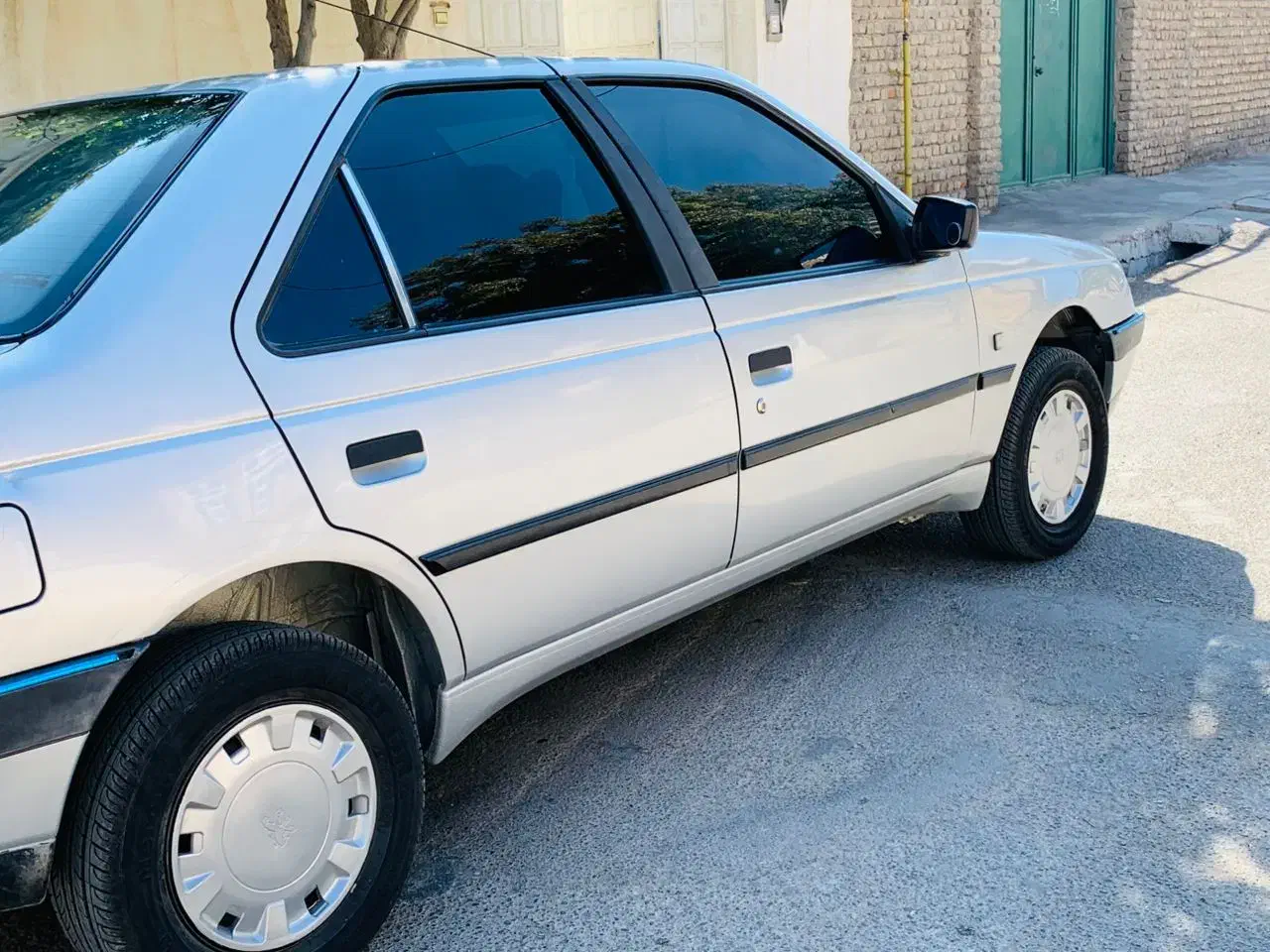 پژو ۴۰۵ دوگانه خشک|خودرو سواری و وانت|کوهدشت, |دیوار