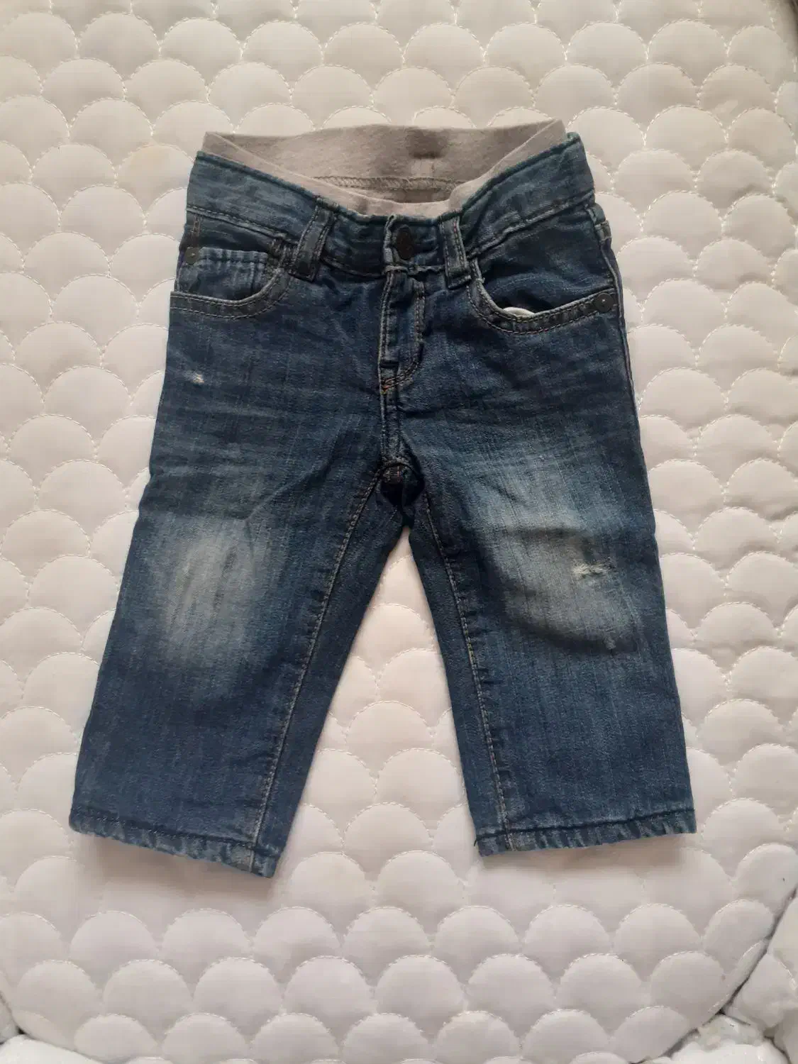 فروش تعدادی لباس بچه گانه نو|کفش و لباس بچه|اصفهان, تیران|دیوار