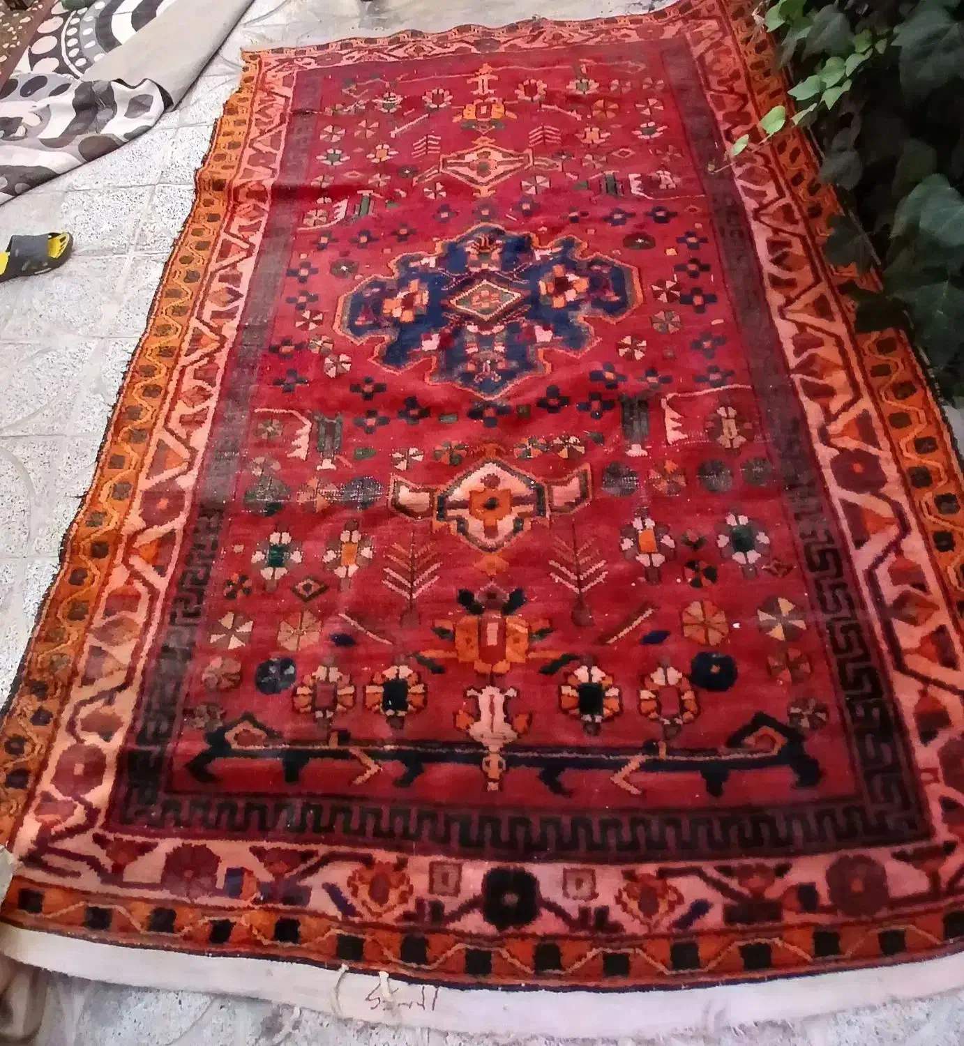 فرش دستبافت قدمت۱۳۶۶ فروشی|فرش|اصفهان, ملک‌شهر|دیوار