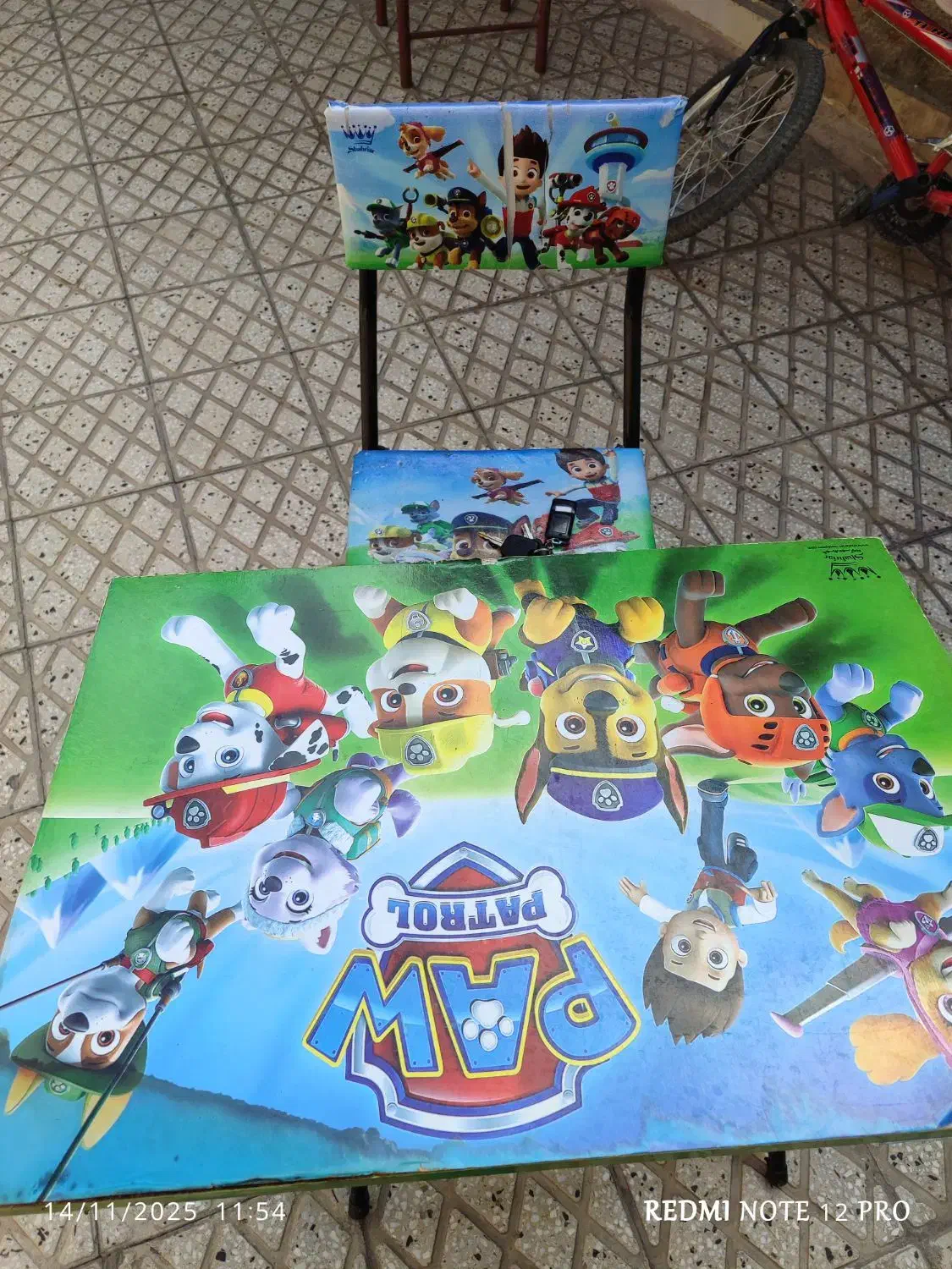 فروش فوری میز و صندلی|میز تحریر و کامپیوتر|کوهدشت, |دیوار