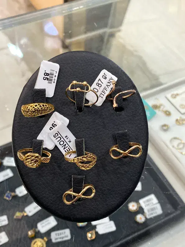 انگشتر زیر یک گرم|جواهرات|بروجرد, |دیوار