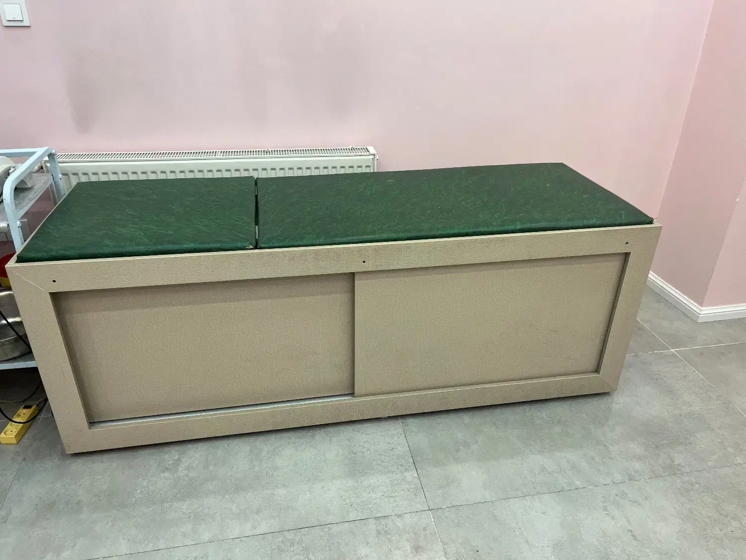 میز صندلی اداری و پزشکی|دفتر کار|گرگان, |دیوار