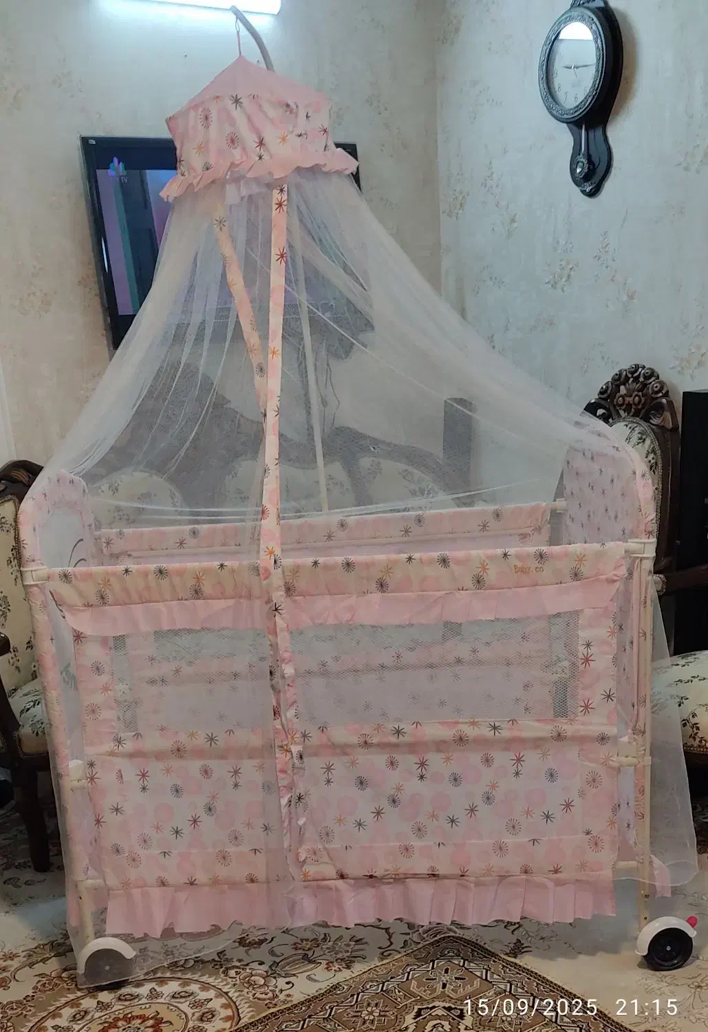 تخت کودک|تخت و صندلی بچه|تربت جام, جامی|دیوار