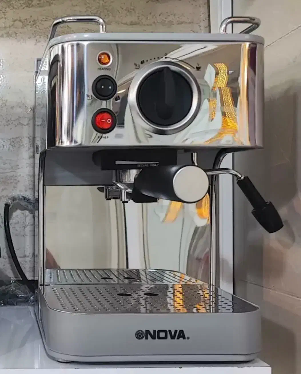 قهوه ساز نوا|سماور، چای‌ساز، قهوه‌ساز|اصفهان, خانه اصفهان|دیوار