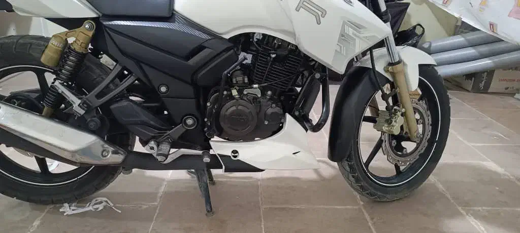 موتور آپاچی ۱۸۰|موتورسیکلت|سراوان, |دیوار