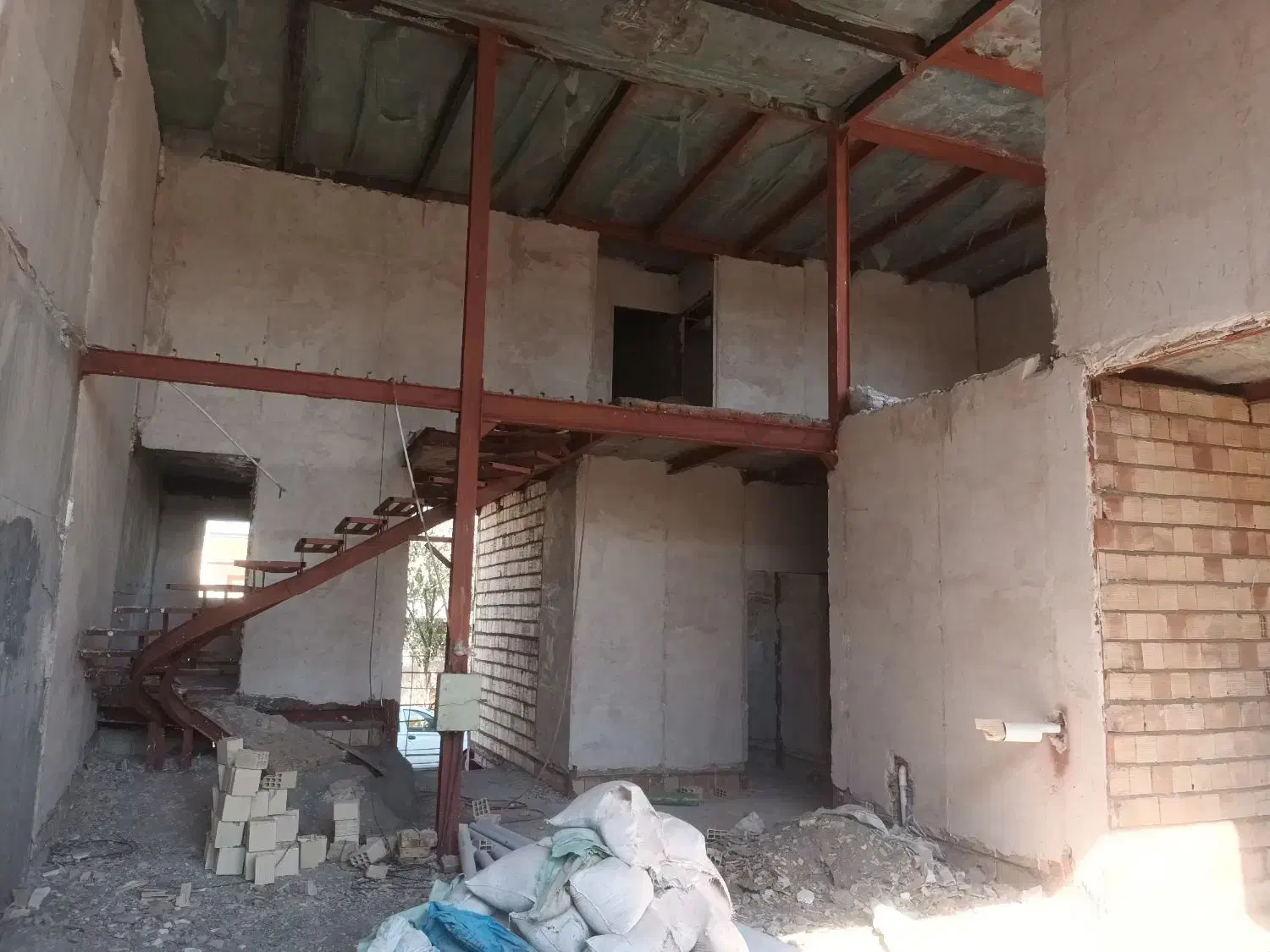 فروش ساختمان مسکونی در حال ساخت|فروش خانه و ویلا|فردوس (خراسان), |دیوار