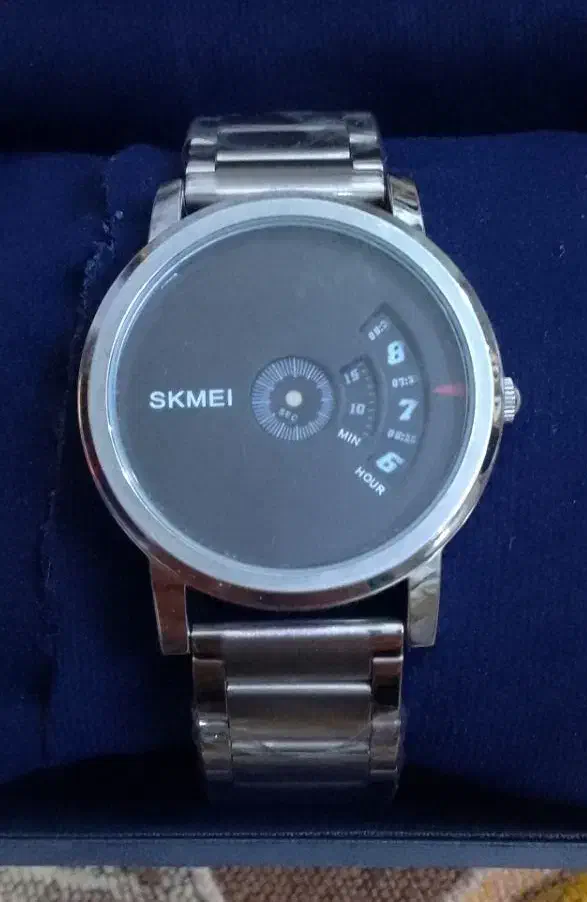 ساعت اسکمی|ساعت|پاکدشت, شهرک انقلاب|دیوار