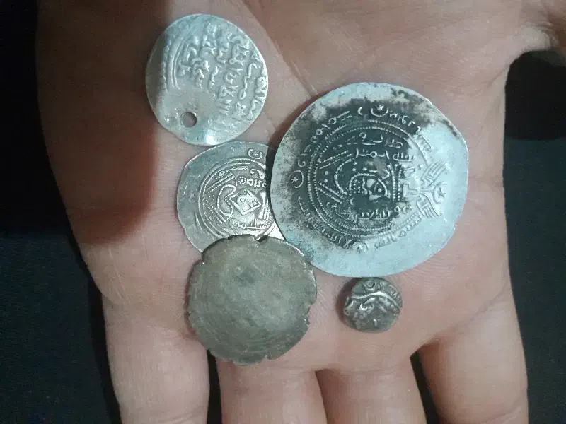 سکه‌ای قدیمی  قدمت دار|کلکسیون سکه، تمبر، اسکناس|شیراز, فرهنگ شهر|دیوار