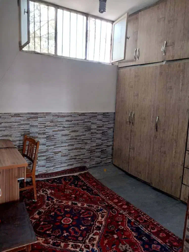 منزل ویلایی قابل سکونت در خیابان بهشت|فروش خانه و ویلا|اصفهان, گلستان|دیوار