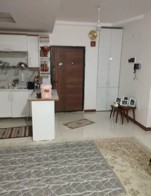 آپارتمان ۱۰۰ متری ۲ خوابه در مرکز شهر|فروش آپارتمان|مرودشت, ابوذر شمالی|دیوار