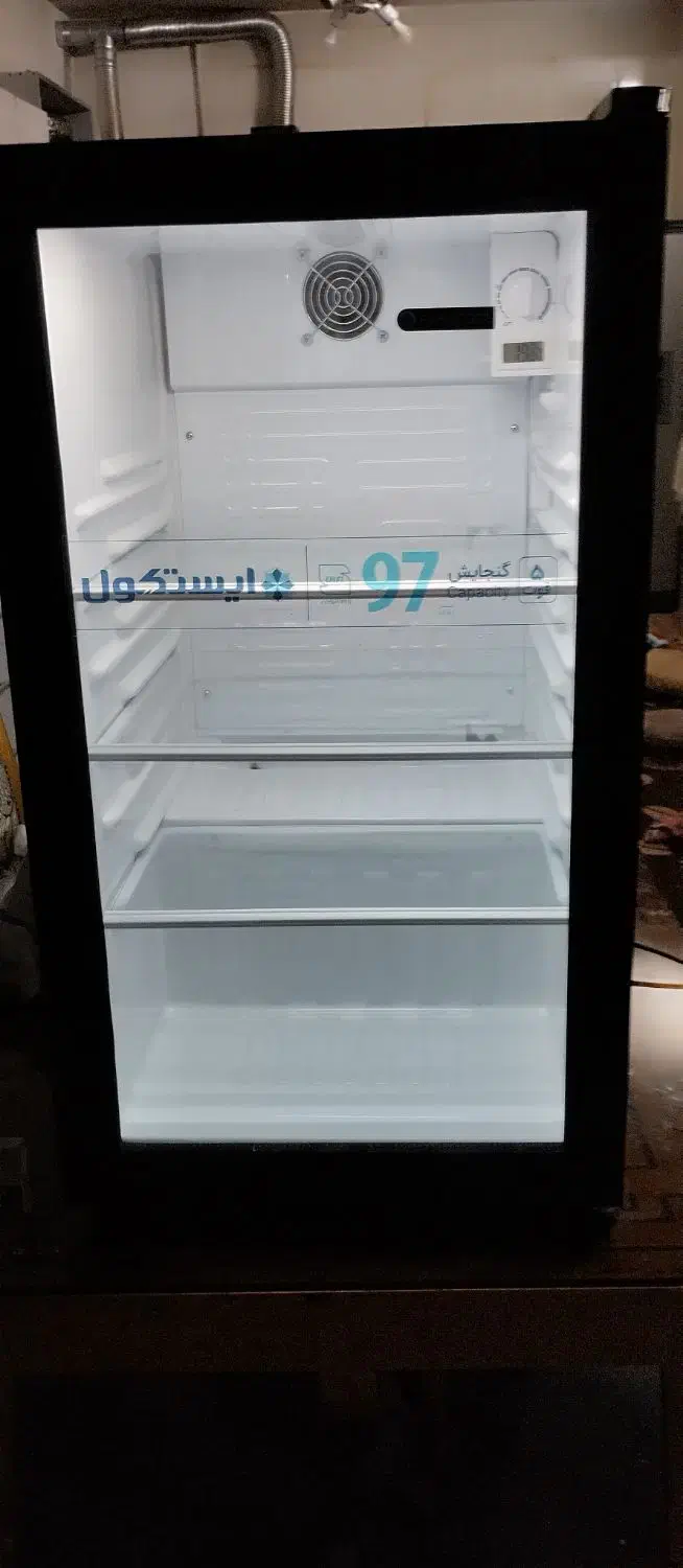 یخچال ویترینی ۵ فوت|یخچال و فریزر|قم, باسکول|دیوار