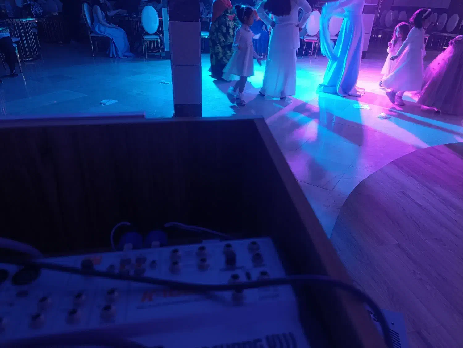 دی جی خانم و مراسم گردانی حرفه ای|خدمات پذیرایی، مراسم|قم, انسجام|دیوار