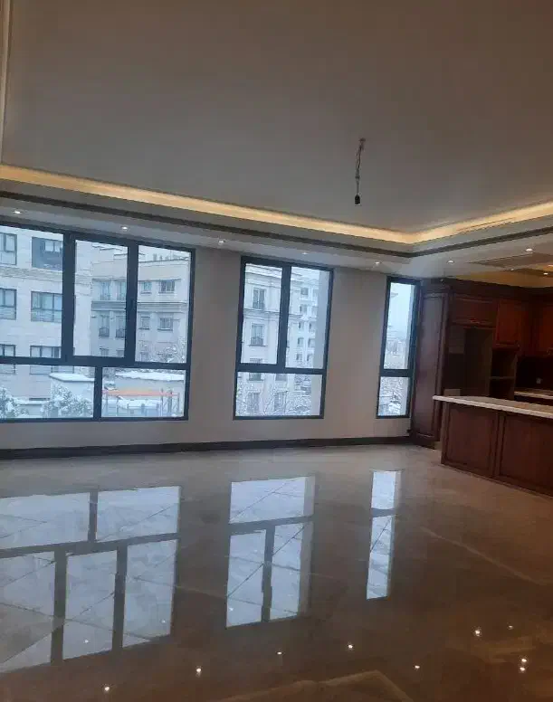 الهیه آقا بزرگی ،۱۵۰متر نوساز فول مشاعات